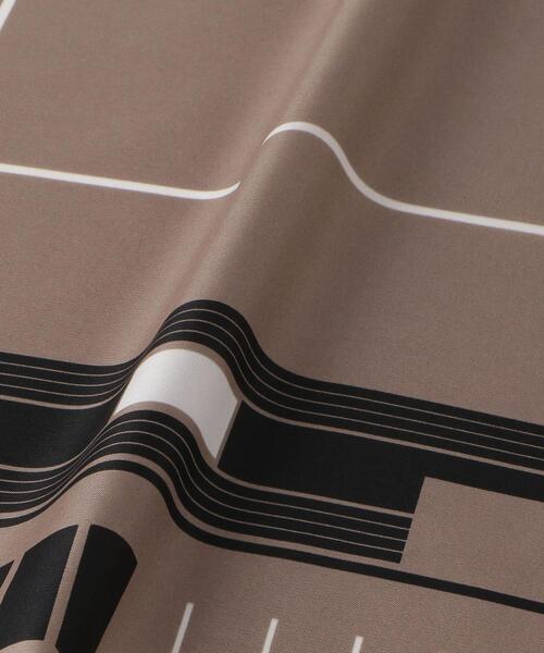 green label relaxing（グリーンレーベルリラクシング）の「＜green label relaxing＞ジオメトリック スカーフ（ストール/ショール・メンズ・グレー/ブラック・FREE）」の4枚目の写真