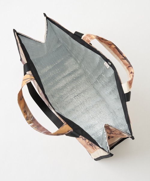 BEARDSLEY（ビアズリー）の「保冷ショッピングバッグ（その他雑貨・レディース・ブラック/キャメル・FREE）」の21枚目の写真