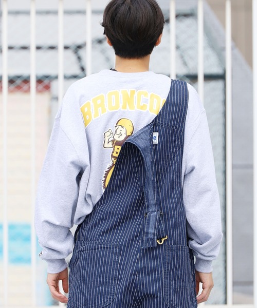 ROOPTOKYO（ループトウキョウ）の「ROOPTOKYOオリジナル NFL BRONCOS Sweat クルーネック カレッジロゴ ユニセックス ビッグシルエット デンバー・ブロンコス（スウェット・メンズ・グレー/ブラウン/サンドベージュ・M/L/XL）」の20枚目の写真