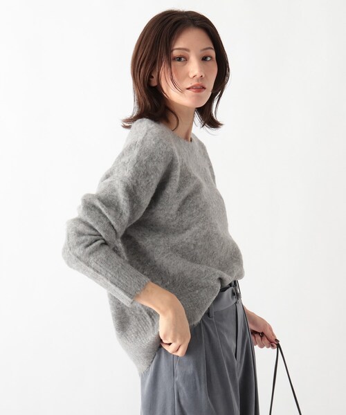 SOUP（スープ）の「◆【大きいサイズあり・13号・15号】【モヘヤ混】前後差ヘム クルーネックニット（ニット/セーター・レディース・ベージュ/ライトパープル/グレー・07/11/15 /13/09）」の2枚目の写真