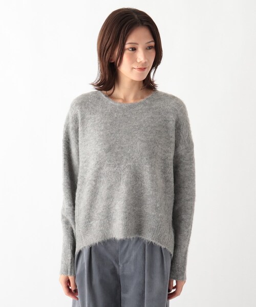 SOUP（スープ）の「◆【大きいサイズあり・13号・15号】【モヘヤ混】前後差ヘム クルーネックニット（ニット/セーター・レディース・ベージュ/ライトパープル/グレー・07/11/15 /13/09）」の4枚目の写真