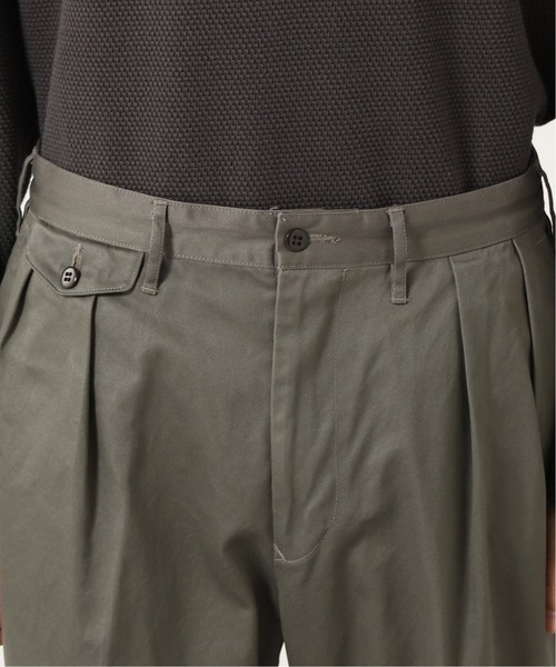 JOURNAL STANDARD J.S HOMESTEAD(ジャーナルスタンダードホームステッド)の「HEAVY WEAPON 2-TUCK OFFICER CROPPED(その他パンツ・メンズ・ネイビー/グレー/アイボリー/ベージュ系その他・SMALL/MEDIUM/LARGE)」の5枚目の写真