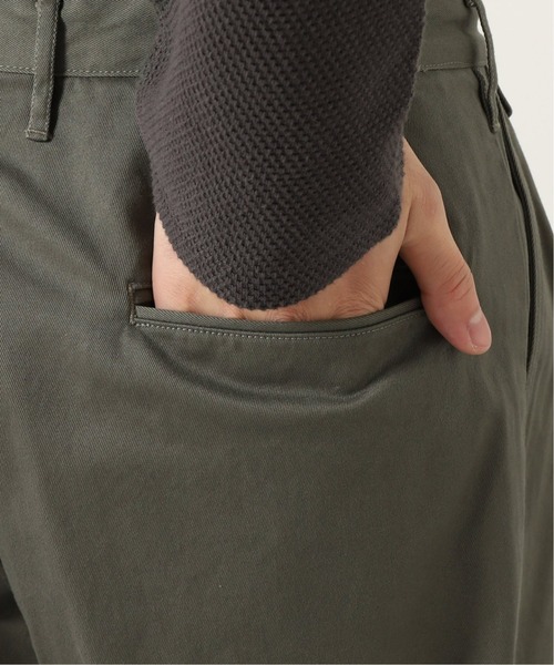 JOURNAL STANDARD J.S HOMESTEAD(ジャーナルスタンダードホームステッド)の「HEAVY WEAPON 2-TUCK OFFICER CROPPED(その他パンツ・メンズ・ネイビー/グレー/アイボリー/ベージュ系その他・SMALL/MEDIUM/LARGE)」の11枚目の写真