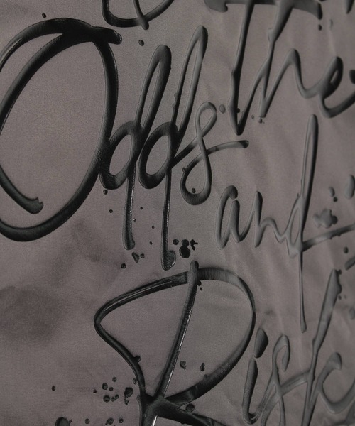 LIBERTY CITY（リバティシティ）の「【LIBERTY CITY/リバティーシティ】 [ODDS AND RISKS] 裏ファー・ロゴ・コーチジャケット（ナイロンジャケット・メンズ・ブラック/チャコールグレー・3/4/2）」の21枚目の写真