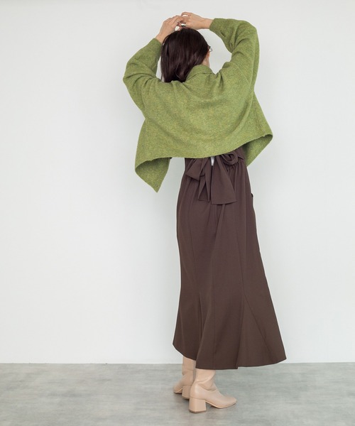w closet(ダブルクローゼット)の「バックリボンマーメイドジャンスカ(ジャンパースカート・レディース・オリーブ/ダークブラウン系1/ブラック・FREE)」の5枚目の写真