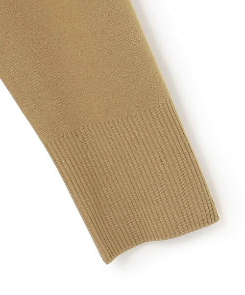 JOSEPH STUDIO（ジョゼフストゥディオ）の「スムースパフ　ニットパーカー（パーカー・レディース・ブラック系/黄土色系/アイボリー系・SMALL/MEDIUM/LARGE）」の13枚目の写真