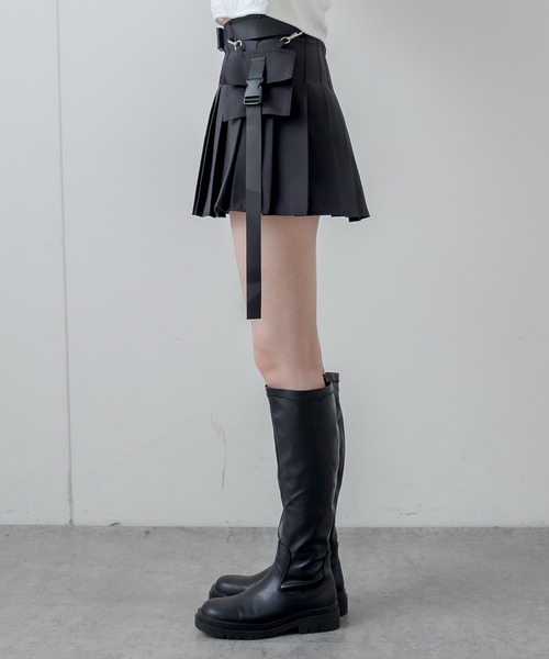 RASVOA(ラスボア)の「ポケットプリーツミニスカート(スカート・レディース・ブラック・S/M)」の10枚目の写真