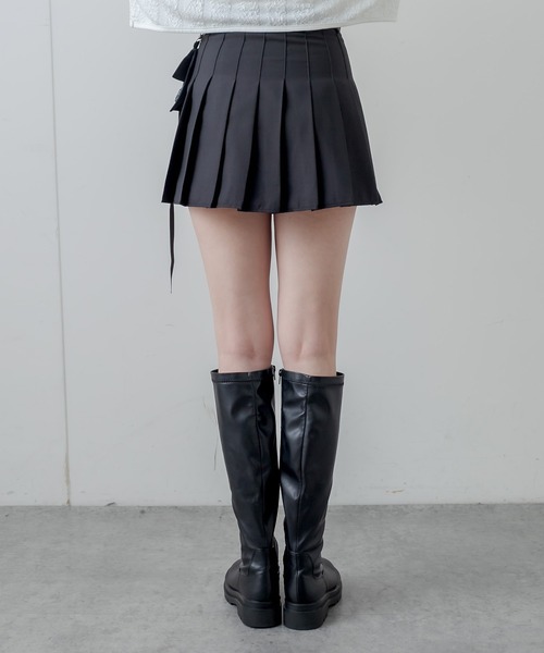 RASVOA(ラスボア)の「ポケットプリーツミニスカート(スカート・レディース・ブラック・S/M)」の12枚目の写真