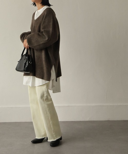 Chillfar(チルファー)の「フリンジストレートデニムパンツ(デニムパンツ・レディース・ブラック/サックスブルー/ブルー/アイボリー/ワンウォッシュ・SMALL/MEDIUM)」の20枚目の写真