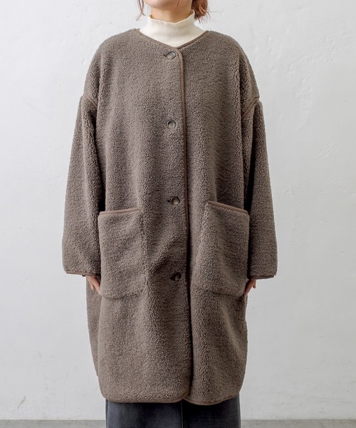 PUAL CE CIN（ピュアルセシン）の「ノーカラーパイピングボアコート