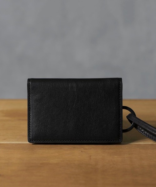 PATRICK STEPHAN（パトリックステファン）の「PATRICK STEPHAN パトリックステファン / Leather wallet & card case 'empty-handed' レザーネックウォレット ミニウォレット / 183AWA06（財布・メンズ・シルバー/ブラック×ブラック/ブラック×シルバー・FREE）」の22枚目の写真