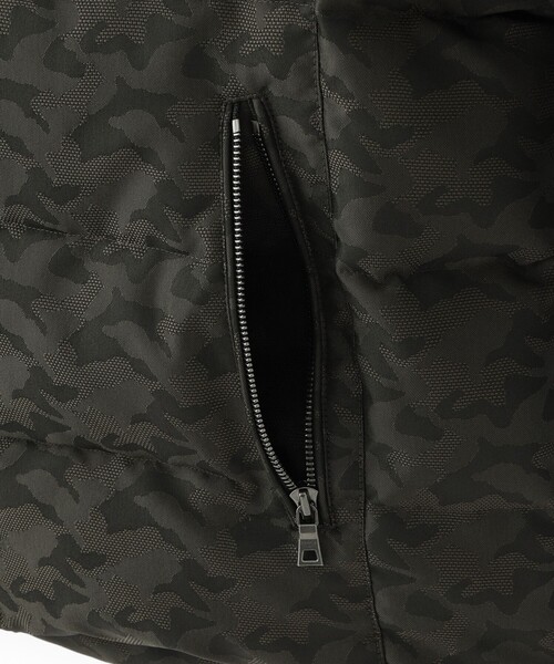 EPOCA UOMO（エポカウォモ）の「カモフラジャカードダウン（ダウンジャケット/コート・メンズ・グリーン系その他7/ブラック・46/48/50）」の9枚目の写真