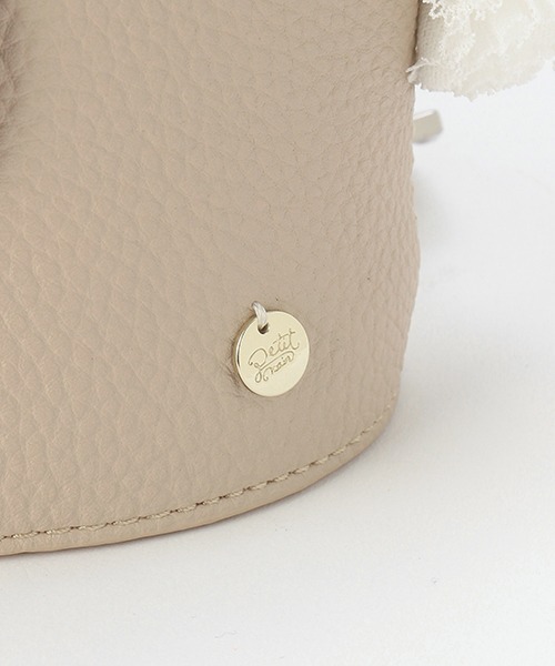 petit main（プティマイン）の「ラビットポシェット（ショルダーバッグ・キッズ・アイボリー/ライトベージュ・FREE）」の6枚目の写真
