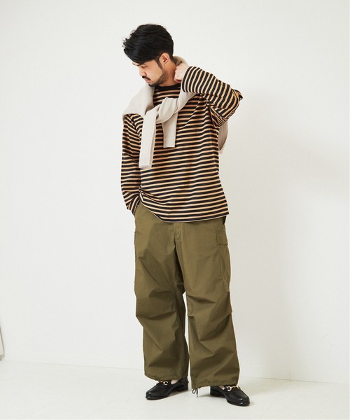 EDIFICE（エディフィス）の「オーバーサイズ ロングスリーブ ボーダー Tシャツ（Tシャツ/カットソー・メンズ・ベージュ/ネイビー/ブラック・LARGE/MEDIUM）」の22枚目の写真