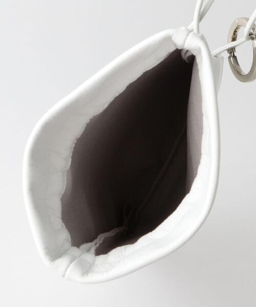 JAMIRAY（ジャミレイ）の「＜JAMIRAY＞レザー ドロースト ショルダーバッグ -2WAY-（ショルダーバッグ・レディース・ブラック/ホワイト・FREE）」の5枚目の写真