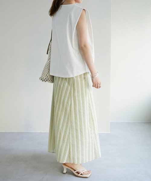 Lee（リー）の「【WEB限定】Lee/リー 別注ノースリーブTシャツ（Tシャツ/カットソー・レディース・ホワイト/チャコールグレー/パープル/ライトベージュ/グリーン・MEDIUM）」の7枚目の写真