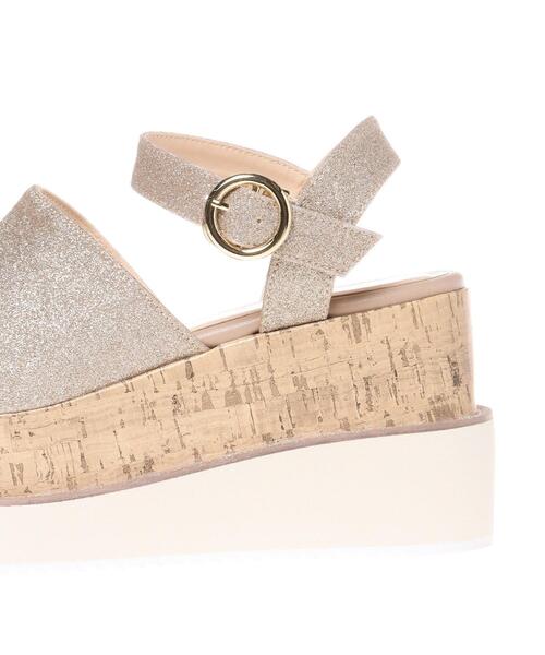 INGNI（イング）の「厚底ウェッジサンダル（サンダル・レディース・オフホワイト/ブラック/ゴールド・M/L）」の9枚目の写真