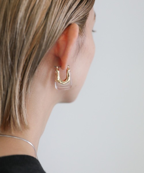 select MOCA（セレクトモカ）の「2022 SS スクエアフープクリアピアス（ピアス（両耳用）・レディース・シルバー/ゴールド・FREE）」の5枚目の写真