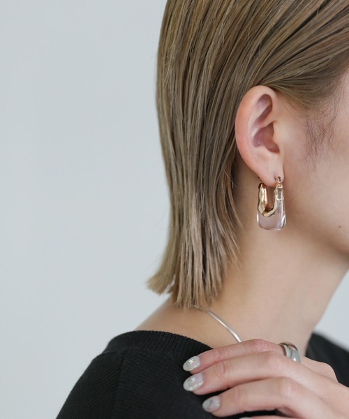 select MOCA（セレクトモカ）の「2022 SS スクエアフープクリアピアス（ピアス（両耳用）・レディース・シルバー/ゴールド・FREE）」の3枚目の写真