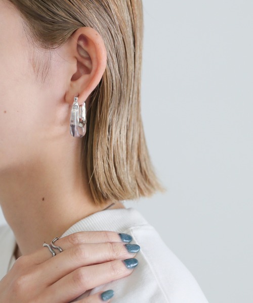 select MOCA（セレクトモカ）の「2022 SS スクエアフープクリアピアス（ピアス（両耳用）・レディース・シルバー/ゴールド・FREE）」の6枚目の写真