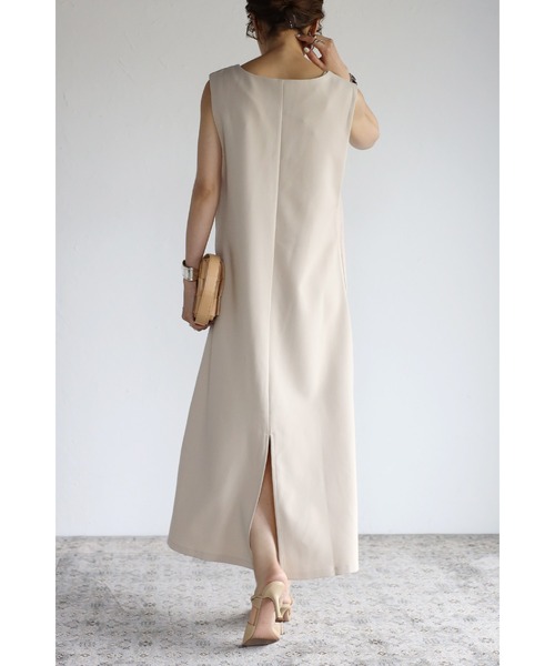 Bonjour Sagan（ボンジュールサガン）の「Vネックボタンジャンパースカート（ジャンパースカート・レディース・ブラック/ライトベージュ・FREE）」の7枚目の写真