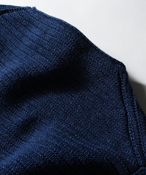 EDIFICE（エディフィス）の「◇INDIGO / インディゴ : リップル ボートネックニット（ニット/セーター・メンズ・ブルー/ネイビー・48/46/44）」の9枚目の写真