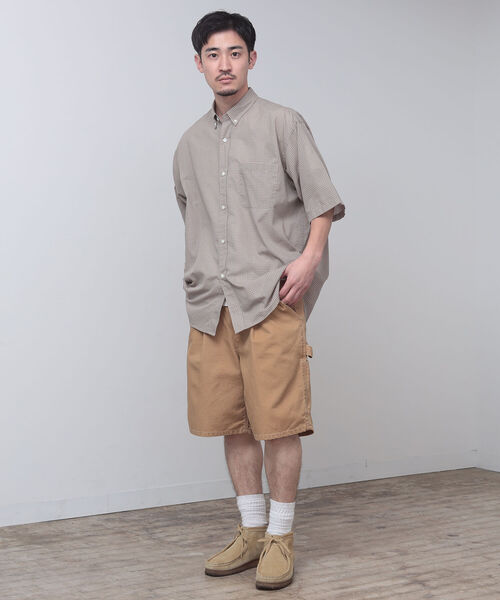 BEAMS（ビームス）の「BEAMS / ミニチェック イージー ボタンダウン シャツ（シャツ/ブラウス・メンズ・ベージュ/ネイビー・SMALL/MEDIUM/LARGE/X-LARGE）」の3枚目の写真
