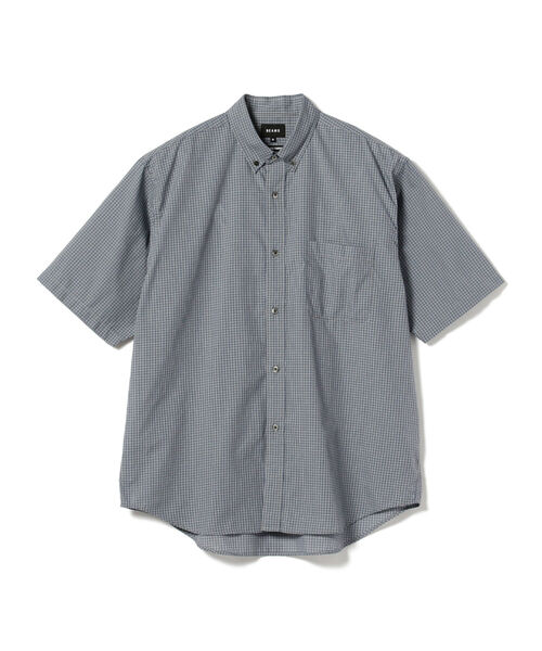 BEAMS（ビームス）の「BEAMS / ミニチェック イージー ボタンダウン シャツ（シャツ/ブラウス・メンズ・ベージュ/ネイビー・SMALL/MEDIUM/LARGE/X-LARGE）」の17枚目の写真