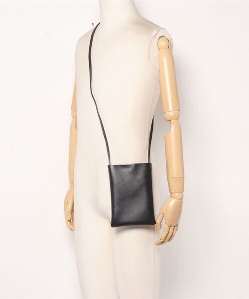 VIBGYOR Women(ヴィブジョー ウィメン)の「ミニショルダーバッグ(ショルダーバッグ・レディース・ブラック/ベージュ/ブラウン/オフホワイト/ライトカーキ・FREE)」の11枚目の写真