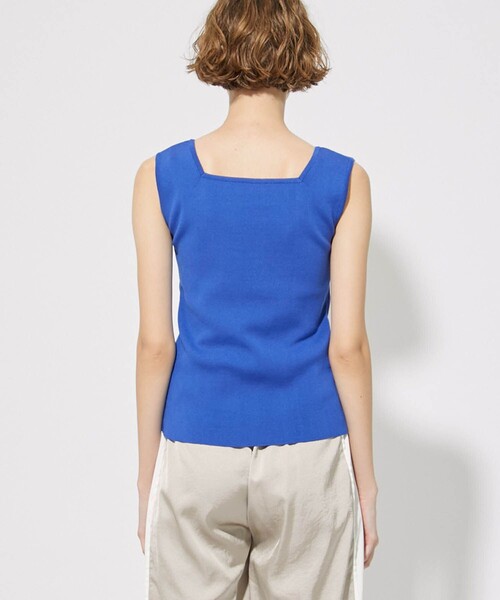 CITY TOKYO（シティトウキョウ）の「アーチカットニットトップス（ニット/セーター・レディース・ブラック/ブルー/マスタード・FREE）」の7枚目の写真