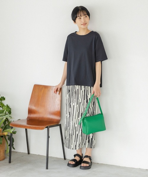 LEPSIM（レプシィム）の「マルチキノウTシャツ2　281385（Tシャツ/カットソー・レディース・ブラック/ベージュ/オフホワイト/ホワイト系その他・SMALL/MEDIUM/LARGE）」の9枚目の写真