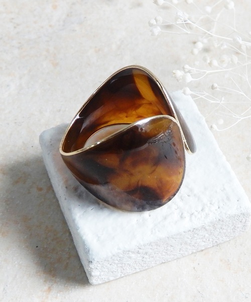 The Rule(ザルール)の「The Rule ザルール:Leaf open ring:リーフ オープンリング(リング・レディース・アイボリー/クリア/レッド系/スモークグレー/ブラウン/ダークグレー・FREE)」の12枚目の写真