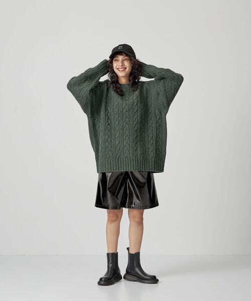 CITEN（シテン）の「＜CITEN＞パテント風フェイクレザー ショートパンツ（その他パンツ・レディース・ブラック/マスタード・M/S）」の18枚目の写真