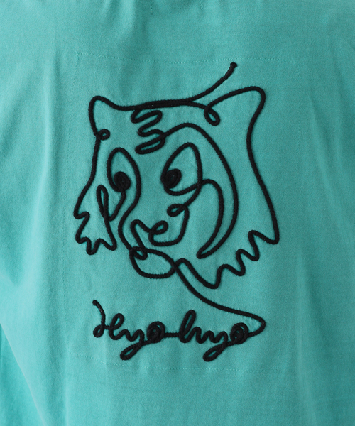 B.C STOCK(ベーセーストック)の「HYO-HYO 1STROKE TIGER-Tシャツ(Tシャツ/カットソー・メンズ・ホワイト/グリーン・LARGE/MEDIUM)」の16枚目の写真