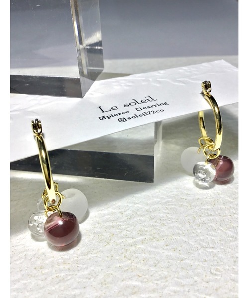 tone(トーン)の「【Le soleil】彩りたわわに揺れる フープピアス(MA)(ピアス(両耳用)・レディース・パープル/グリーン・FREE)」の2枚目の写真