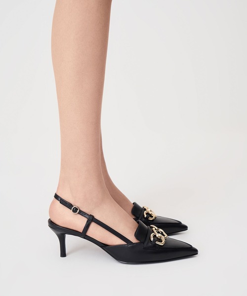 CHARLES & KEITH(チャールズ & キース)の「チャンキー チェーンリンクスリングバックパンプス(パンプス・レディース・マルーン/ブラック/オフホワイト・22.5cm/25cm/23.5cm/23cm/25.5cm/24.5cm)」の7枚目の写真