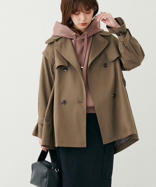 natural couture（ナチュラルクチュール）の「WEB限定カラーあり/2022AWアイテム/注目のおしゃれミドル丈コート 袖取れるケープジレトレンチ（トレンチコート・レディース・ベージュ/ブラウン/ネイビー・FREE）」の12枚目の写真
