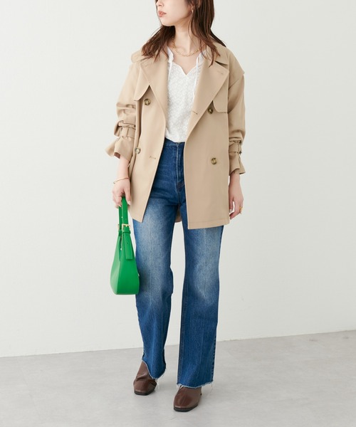 natural couture（ナチュラルクチュール）の「WEB限定カラーあり/2022AWアイテム/注目のおしゃれミドル丈コート 袖取れるケープジレトレンチ（トレンチコート・レディース・ベージュ/ブラウン/ネイビー・FREE）」の20枚目の写真