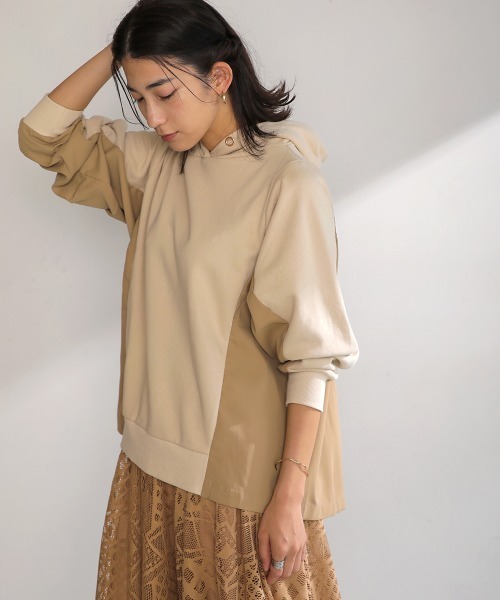 Bou Jeloud（ブージュルード）の「バックデザインパーカー（パーカー・レディース・ブラック/カーキ/ボルドー/ホワイト系その他・FREE）」の2枚目の写真