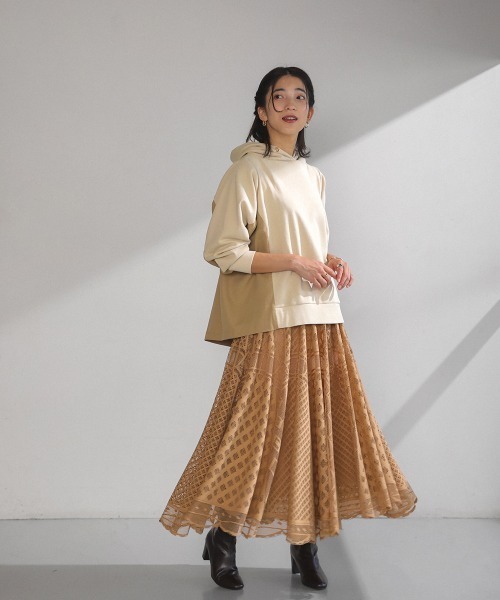 Bou Jeloud（ブージュルード）の「バックデザインパーカー（パーカー・レディース・ブラック/カーキ/ボルドー/ホワイト系その他・FREE）」の5枚目の写真