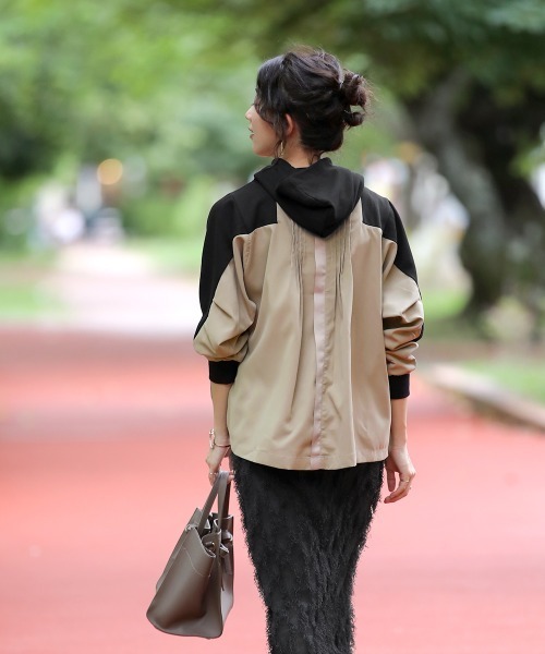 Bou Jeloud（ブージュルード）の「バックデザインパーカー（パーカー・レディース・ブラック/カーキ/ボルドー/ホワイト系その他・FREE）」の22枚目の写真