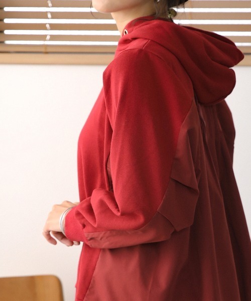 Bou Jeloud（ブージュルード）の「バックデザインパーカー（パーカー・レディース・ブラック/カーキ/ボルドー/ホワイト系その他・FREE）」の8枚目の写真