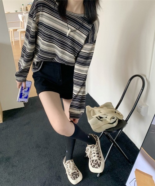 HALEY PESCA（ヘーリーペスカ）の「HALEY PESCA/アシンメトリー ボーダーロンT（Tシャツ/カットソー・レディース・カーキ/ピンク/ブラック/ブルー・LARGE/MEDIUM）」の8枚目の写真