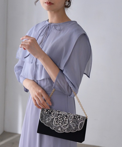 Kana（カナ）の「3WAY ビジュー 刺繍デザイン 結婚式 お呼ばれ