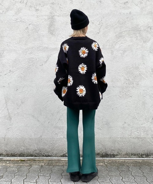 WHITELAND(ホワイトランド)の「WHITELAND/ホワイトランド/デイジージャガードカーディガン(カーディガン/ボレロ・レディース・ブラック・F)」の10枚目の写真