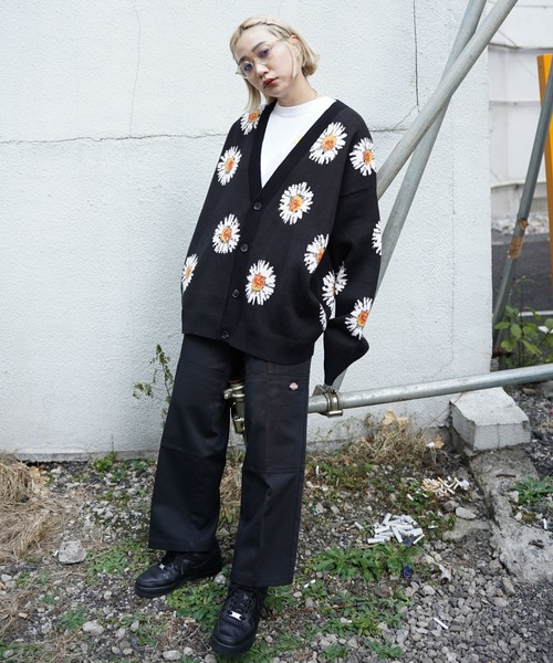 WHITELAND(ホワイトランド)の「WHITELAND/ホワイトランド/デイジージャガードカーディガン(カーディガン/ボレロ・レディース・ブラック・F)」の5枚目の写真
