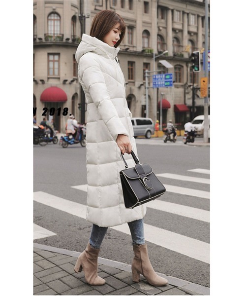 おしゃれスタ（オシャレスタ）の「きれいめシンプルハイネック中綿コート（ダウンジャケット/コート・レディース・ワイン/ブラック/カーキ/グレー/イエロー/グリーン/レッド/ホワイト・M/L/XL/XXL）」の2枚目の写真