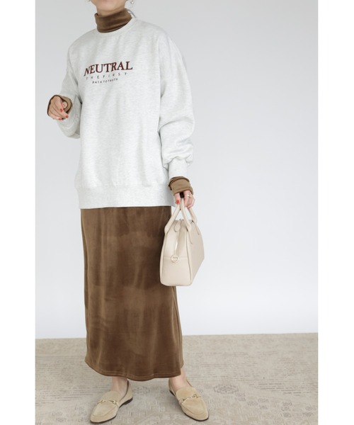 &. NOSTALGIA（アンドドットノスタルジア）の「【ZOZO限定】ベロアマキシワンピース（ワンピース・レディース・チャコールグレー/オリーブ・FREE）」の5枚目の写真