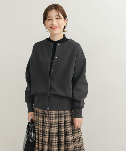 URBAN RESEARCH DOORS（アーバンリサーチドアーズ）の「裏起毛スウェットカーディガン（カーディガン/ボレロ・レディース・チャコールグレー/モカ/グレー・MEDIUM）」の21枚目の写真