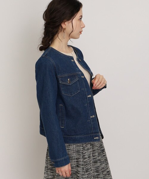 DRESKIP（ドレスキップ）の「◆【レディな着回しのマスト！】ノーカラーGジャン（デニムジャケット・レディース・ライトブルー/ライトグレー/ネイビー・02/03/04）」の12枚目の写真